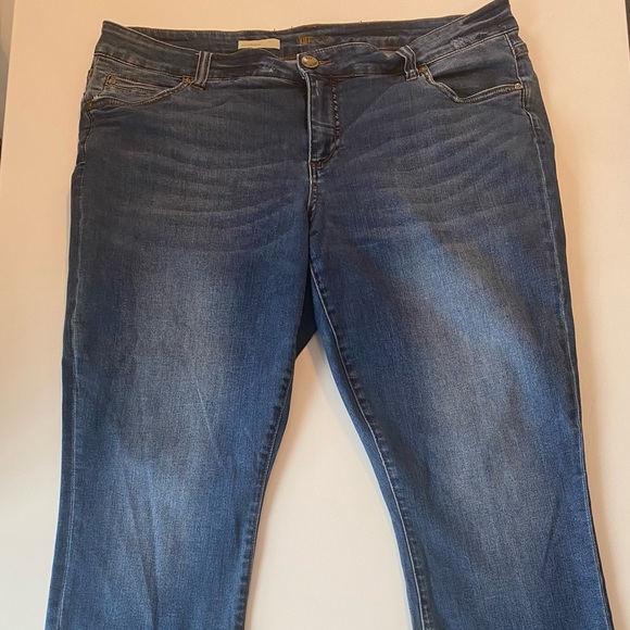 Kut from the Kloth Boyfriend jeans - Picture 1 of 8